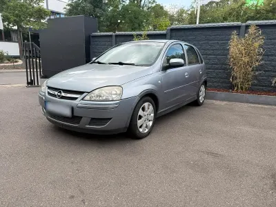 Gebraucht Opel Corsa 80 PS (58 kW) 2006 Silber Kleinwagen