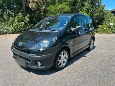 Gebraucht Peugeot 1007 109 PS (80 kW) 2008 Schwarz Van / Kleinbus