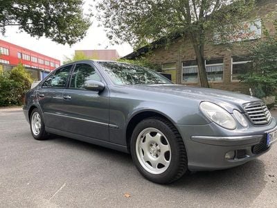 Mercedes E220