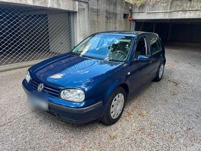 VW Golf IV