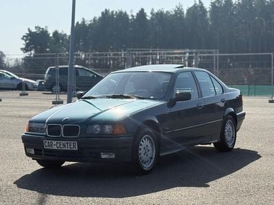 Second-hand BMW 316 Sport Line 102 CP (75 kW) 1995 Verde Berlinǎ