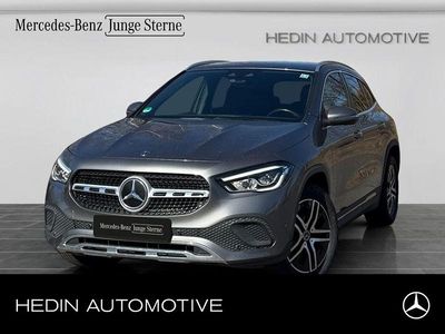 Gebraucht Mercedes GLA200 Progressive 163 PS (119 kW) 2020 Grau SUV