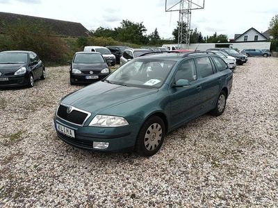 Grün Gebraucht 2006 Skoda Octavia Elegance Kombi | 2.999 € (Fairer Preis)