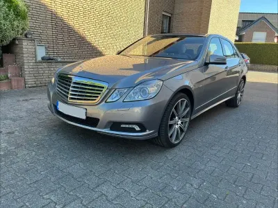 Brugt Mercedes E350 231 HK (169 kW) 2010 Grå Sedan