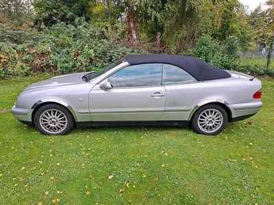 Mercedes CLK230