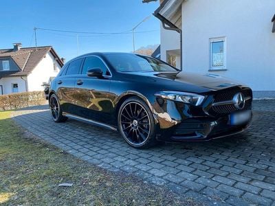 Gebraucht Mercedes A200 AMG 163 PS (119 kW) 2019 Schwarz Kleinwagen