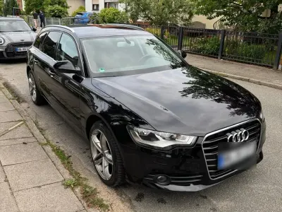 Gebraucht Audi A6 177 PS (130 kW) 2013 Schwarz Kombi