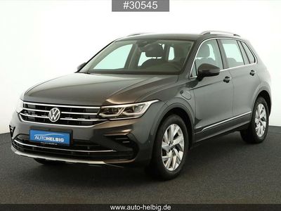 Gebraucht VW Tiguan Elegance 245 PS (180 kW) 2022 Delfingrau metallic SUV
