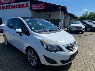 Gebraucht Opel Meriva Design Edition 120 PS (88 kW) 2011 Weiß Van / Kleinbus