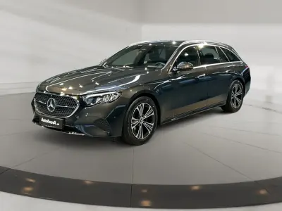 Gebraucht Mercedes E220 Avantgarde 197 PS (144 kW) 2025 Metalliclack graphitgrau Kombi