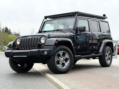 Second-hand Jeep Wrangler Unlimited Sahara 200 CP (147 kW) 2013 Negru SUV
