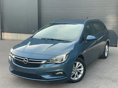 Gebraucht Opel Astra Edition 110 PS (80 kW) 2017 Blau Limousine