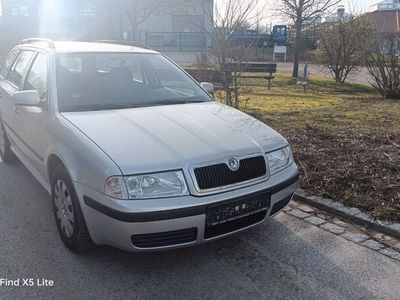 gebraucht Skoda Octavia Combi 1.6 * fahrbereit*TÜV 04-2025