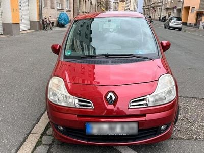 Used Renault Grand Modus 111 HP (81 kW) 2011 Red Minivan