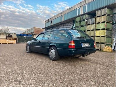 Gebraucht Mercedes 220 150 PS (110 kW) 1996 Grün Kombi
