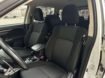 Mitsubishi Outlander P-HEV