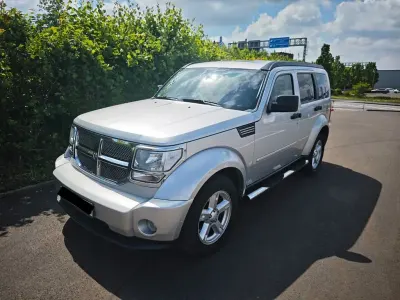 Używany Dodge Nitro SXT 177 KM (130 kW) 2008 Srebrny SUV