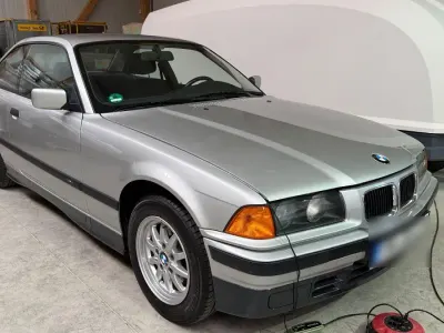 Brugt BMW 318 Performance 140 HK (102 kW) 1993 Sølv Coupe