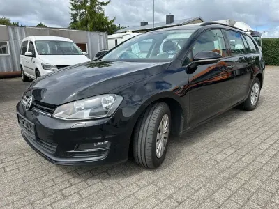 Gebraucht VW Golf VII Trendline 105 PS (77 kW) 2014 Schwarz Kombi
