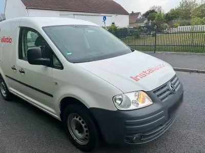 Gebraucht VW Caddy 75 PS (55 kW) 2009 Weiß Van / Kleinbus