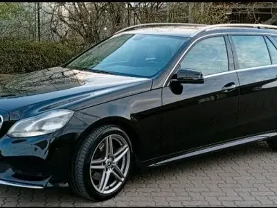 Gebraucht Mercedes 220 AMG line 170 PS (125 kW) 2014 Schwarz Kombi