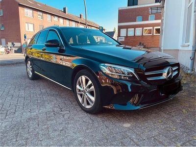 Gebraucht Mercedes C300 Avantgarde 245 PS (180 kW) 2019 Schwarz Kombi