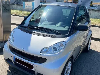 Gebraucht Smart ForTwo Coupé Pure 61 PS (44 kW) 2010 Grau Coupé