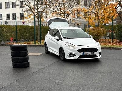 Weiß Gebraucht 2019 Ford Fiesta ST-Line Kleinwagen | 9.685 € (Fairer Preis)