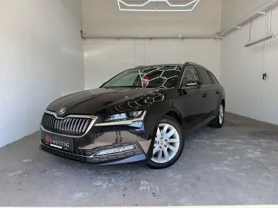 Gebraucht Skoda Superb Premium Edition 200 PS (147 kW) 2023 Schwarz Kombi