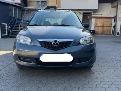 Brugt Mazda 2 80 HK (58 kW) 2004 Grå Hatchback