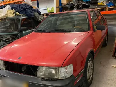 Gebraucht Saab 9000 230 PS (169 kW) 1989 Rot Limousine