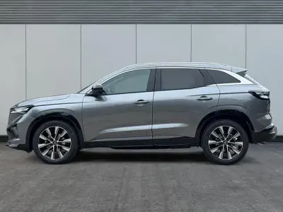 Neu Renault Austral Techno 148 PS (108 kW) 2026 Grau SUV