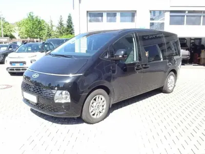 Gebraucht Hyundai Staria Trend 160 PS (117 kW) 2025 Schwarz Van / Kleinbus
