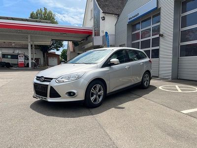 Usata Ford Focus 116 CV (85 kW) 2014 Argento Station wagon