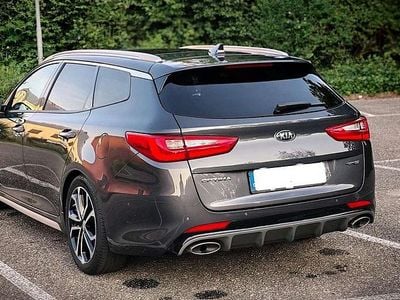Gebraucht Kia Optima GT-Line 141 PS (103 kW) 2017 Grau Kombi