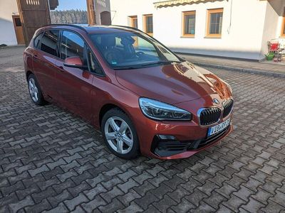 Orange Gebraucht 2020 BMW 225 Sport Line Kombi | 17.900 € (Fairer Preis)