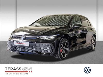 Grenadillschwarz metallic Gebraucht 2025 VW Golf Business Limousine | 39.990 € (Etwas zu teuer)
