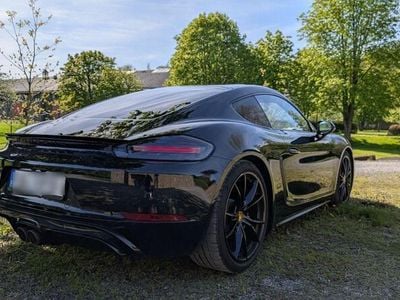 Porsche Cayman GTS