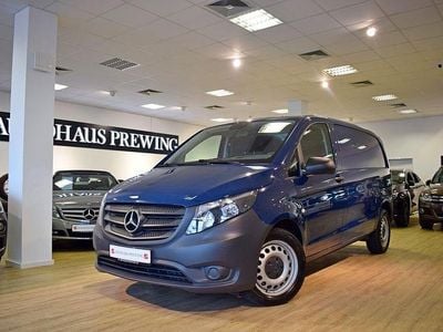 Usado Mercedes Vito 190 HP (139 kW) 2019 Azul Van