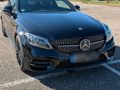 Gebraucht Mercedes C300 258 PS (189 kW) 2023 Schwarz Coupé