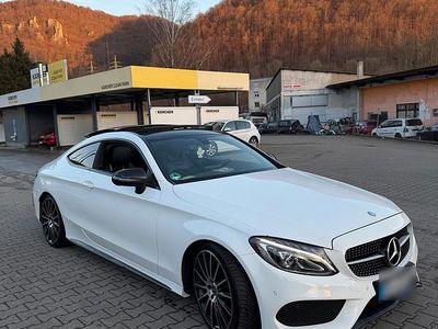 Gebraucht Mercedes C300 AMG line 245 PS (180 kW) 2017 Weiß Coupé