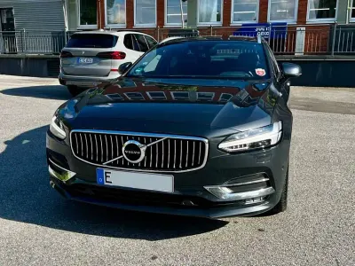 Gebraucht Volvo V90 Inscription 190 PS (139 kW) 2017 Grau Kombi