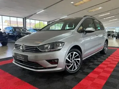 Gebraucht VW Golf VII Sound 110 PS (80 kW) 2017 Tungsten silver Limousine