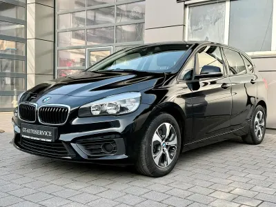 Gebraucht BMW 218 Active Tourer Basis 136 PS (100 kW) 2015 Schwarz ii Van / Kleinbus