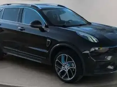 Gebraucht Lynk & Co 01