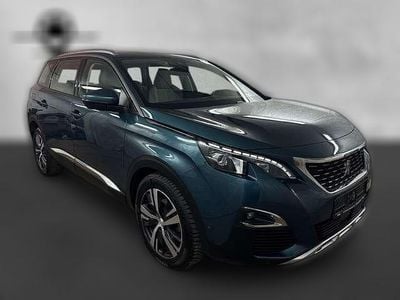 Gebraucht Peugeot 5008 Allure 179 PS (131 kW) 2019 Grün metallic SUV