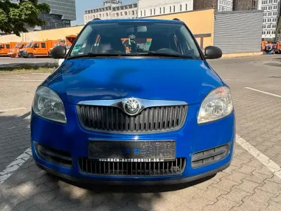 Usata Skoda Fabia 70 CV (51 kW) 2009 Blu Station wagon