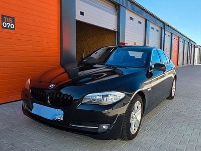BMW 523