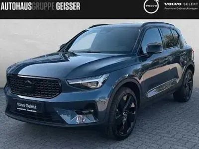 Gebraucht Volvo XC40 Plus 163 PS (119 kW) 2025 Denim blue SUV