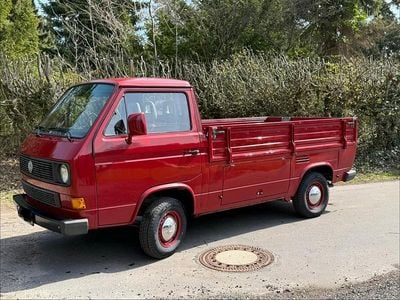 Second-hand VW T3 55 CP (40 kW) 1983 Roșu Van